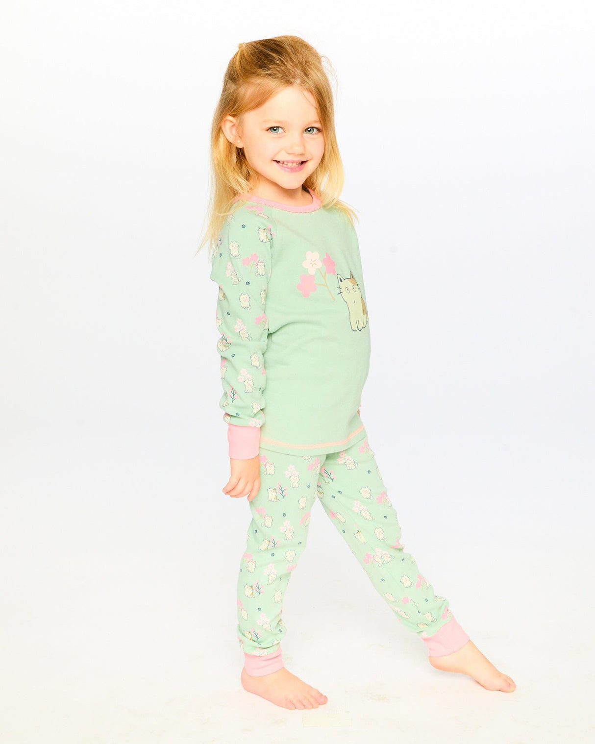 Organic Cotton Two-Piece Pyjama Set Green Kitten Print-1