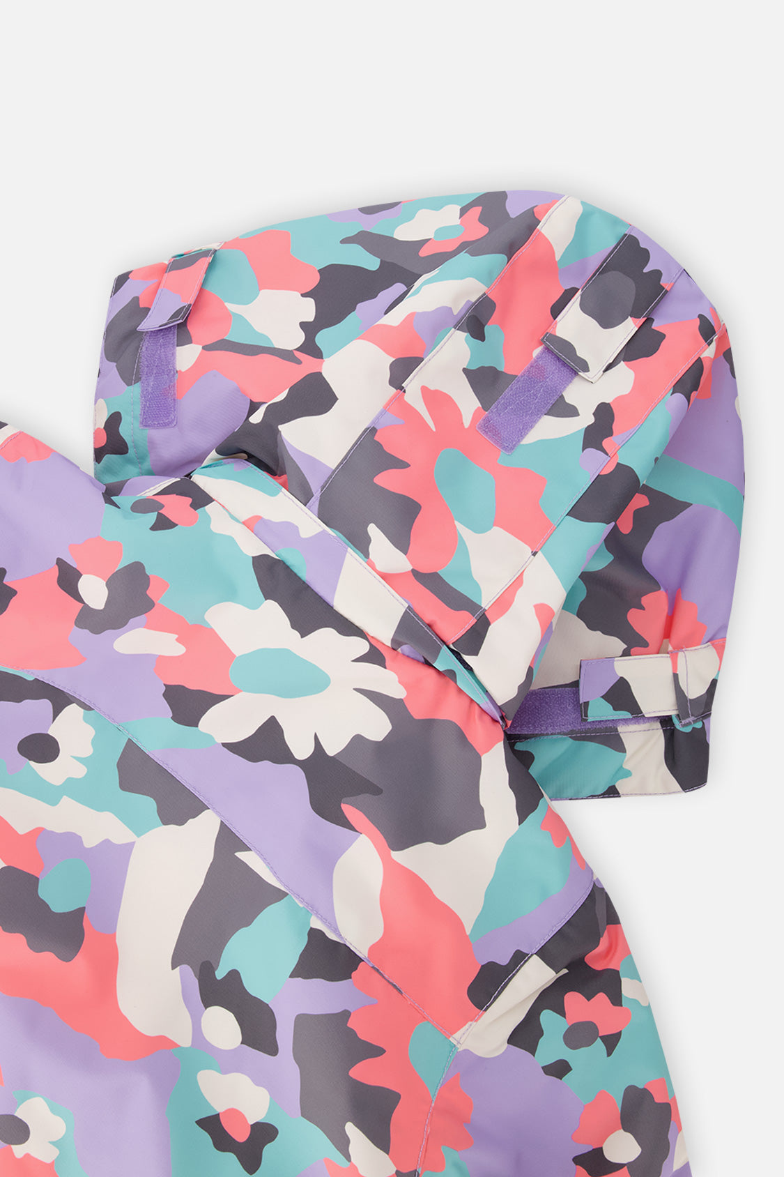 Deux par Deux girls' Teknik two-piece snowsuit in coral camouflage print with lilac panels – hood close-up