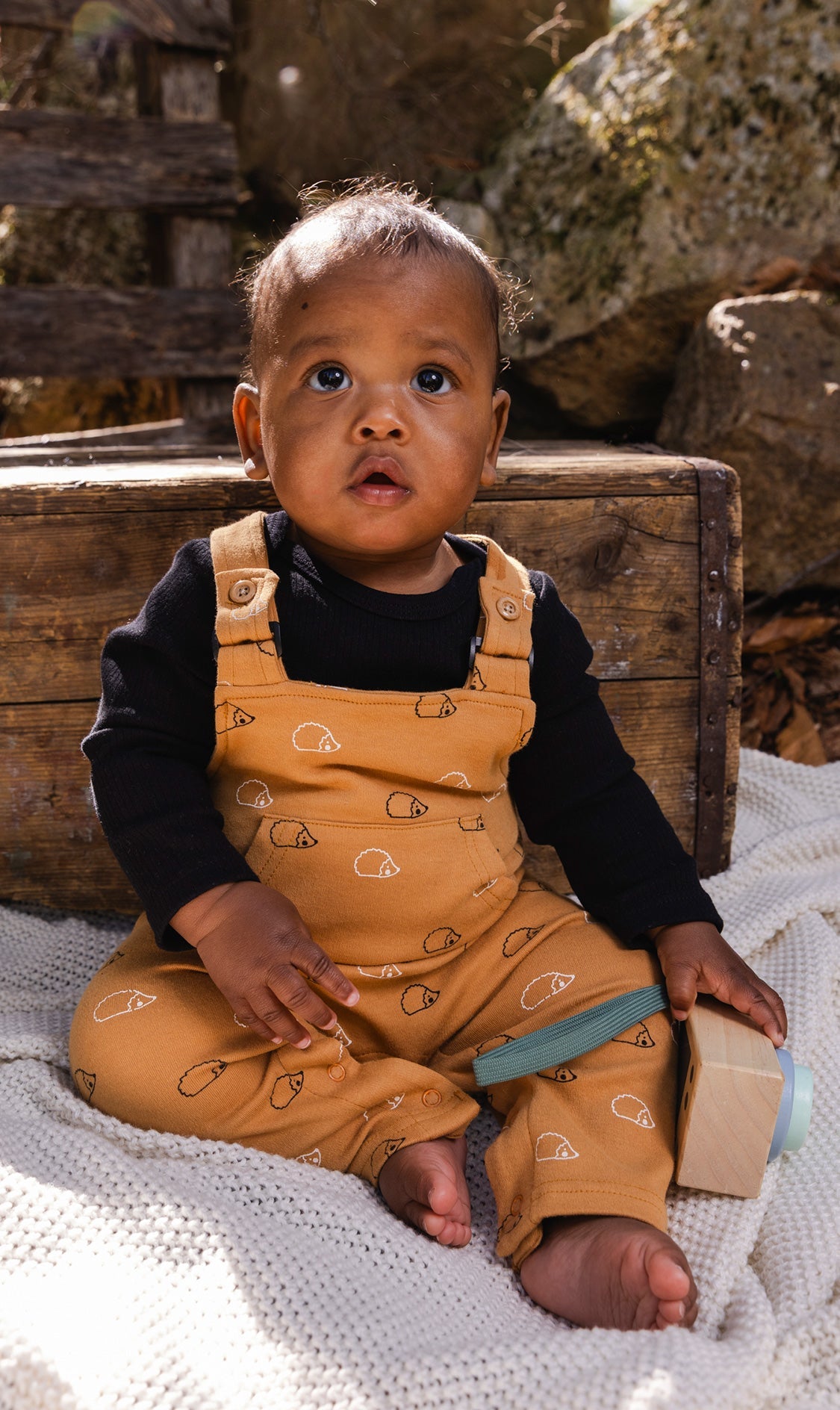 Organic Cotton Onesie With Overalls Set Black And Brown-1