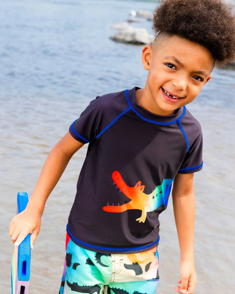 Short Sleeve Rashguard Black And Multicolored Crocodiles | Deux par Deux | Jenni Kidz