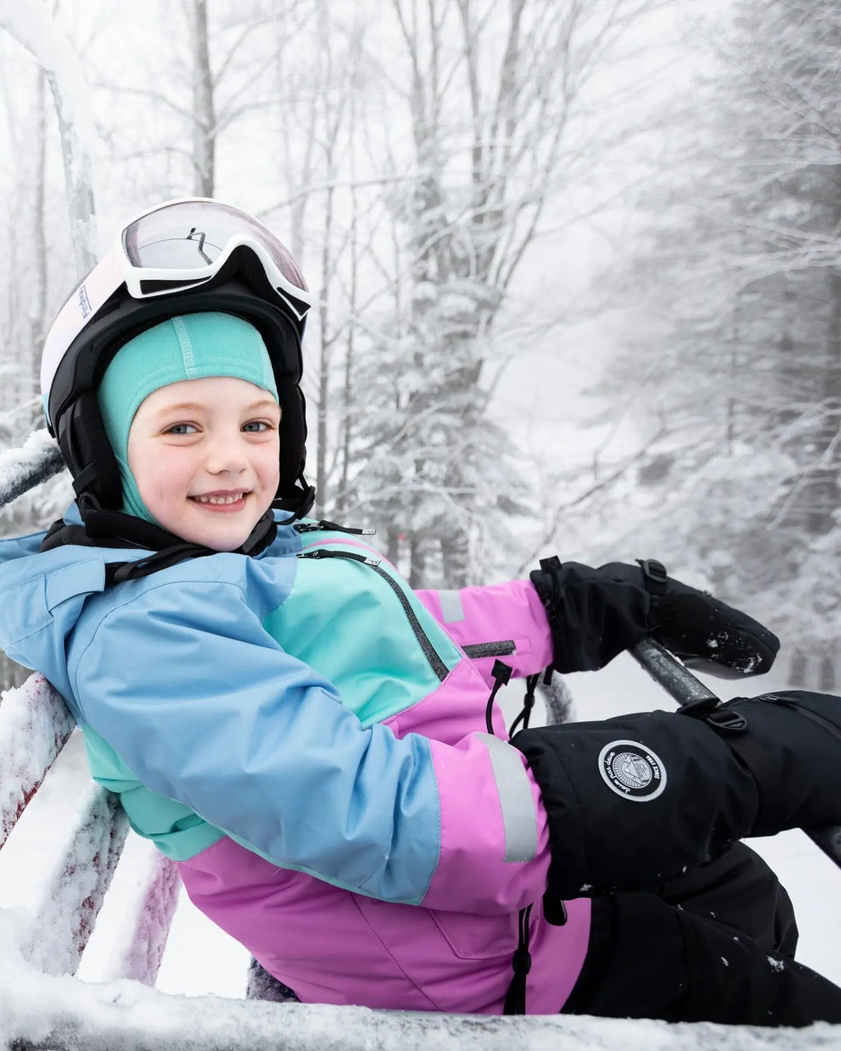 Two-Piece Teknik Snowsuit With Colorblocked Jacket And Solid Pant Black | Deux par Deux | Jenni Kidz