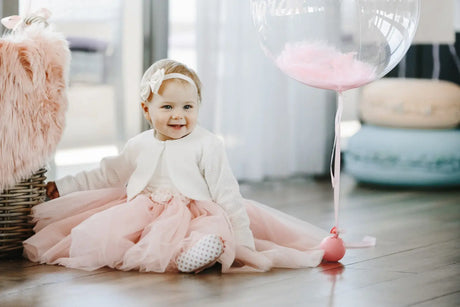 What-to-Wear-for-Baby-s-First-Birthday-Complete-Outfit-Guide-for-Boys-Girls | Jenni Kidz