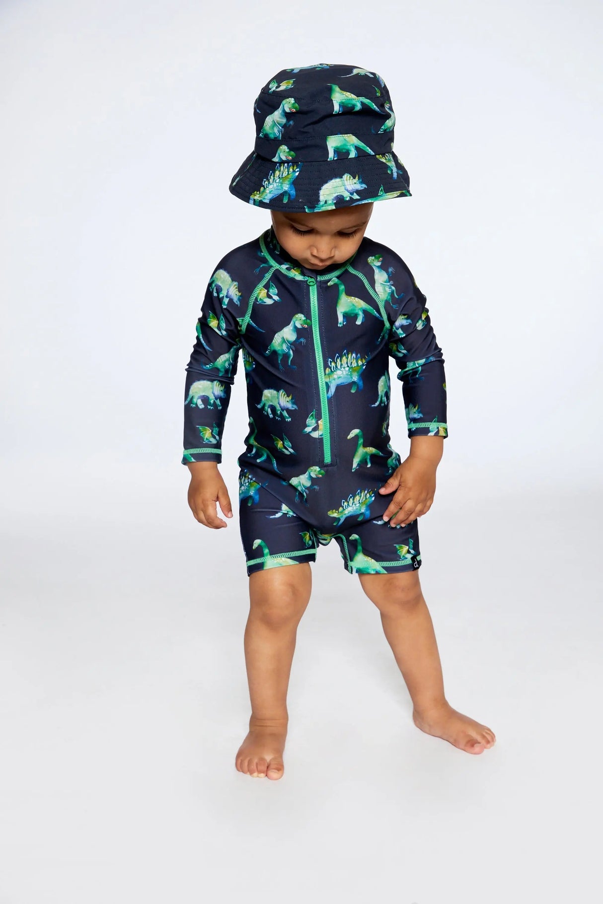 Beach Hat Grey Printed Dinosaurs | Deux par Deux | Jenni Kidz