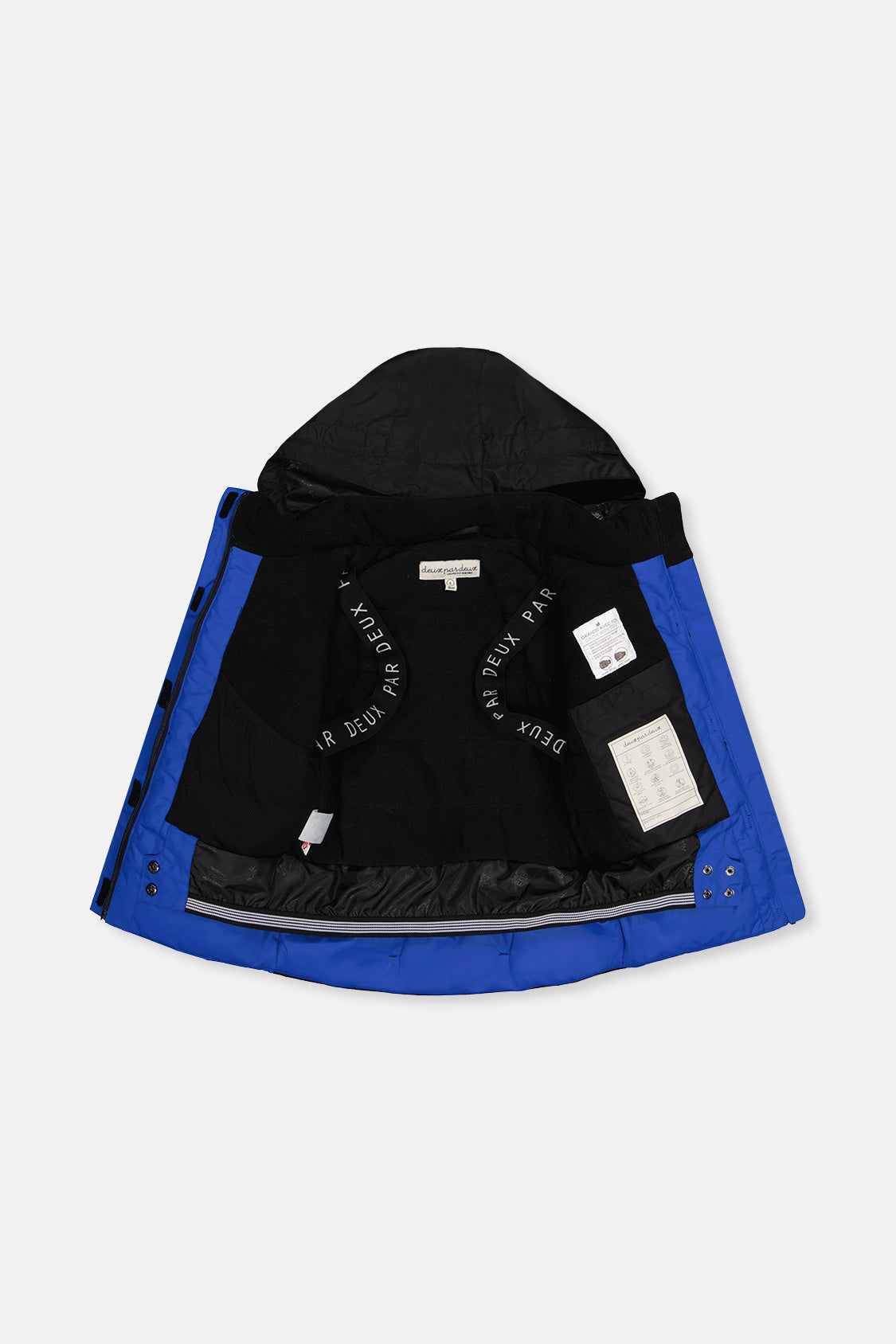 Deux par Deux boys' Teknik two-piece snowsuit in black and royal blue – jacket open to show the lining