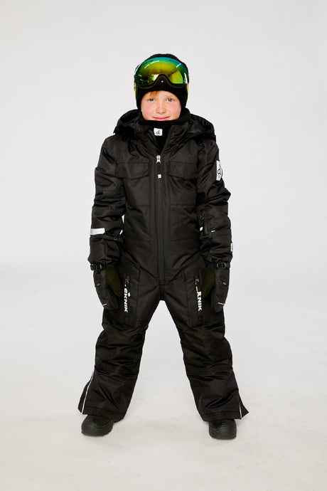 Deux par Deux kids' Teknik one-piece snowsuit in black – worn by child model, photo 1