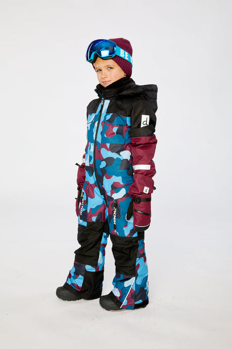 Deux par Deux boys' Teknik one-piece snowsuit in blue and red camouflage – worn by child model, photo 2
