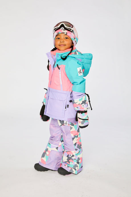 Deux par Deux girls' Teknik two-piece snowsuit in turquoise, orange and mauve – worn by child model, photo 2