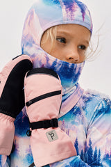 Deux par Deux Teknik kids' mittens in light pink – worn by a child, additional photo