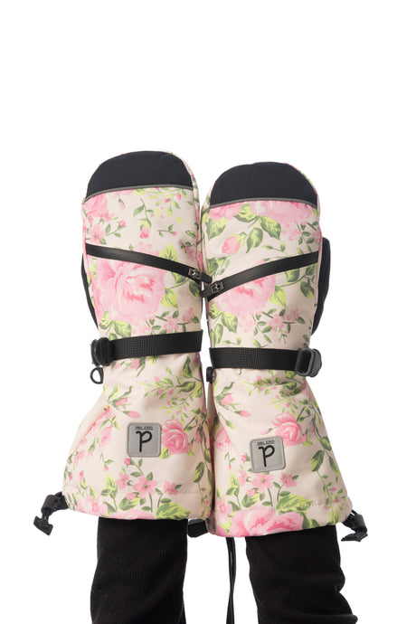 Deux par Deux Teknik kids' mittens, beige vintage rose print – worn by a child