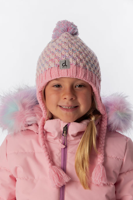 Child wearing the Deux par Deux dusty pink and light blue Peruvian hat