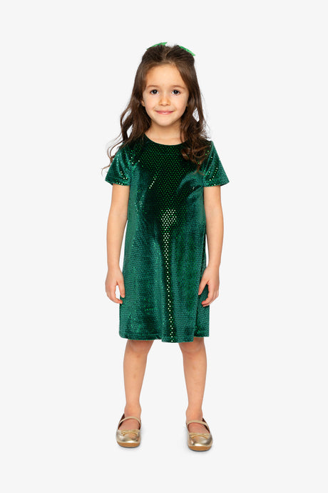 Child wearing the Deux par Deux forest green sparkle velour dress and gold flats