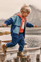 Child wearing the Long Sleeve Organic Cotton T-Shirt Rose Orange by Deux par Deux, lifestyle photo 1