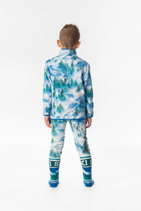 Child wearing the blue mountain print fleece pullover, back view