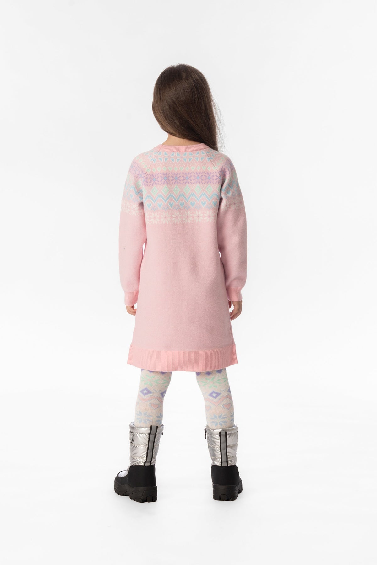 Lookbook look featuring the Deux par Deux light pink Après-Ski knit dress