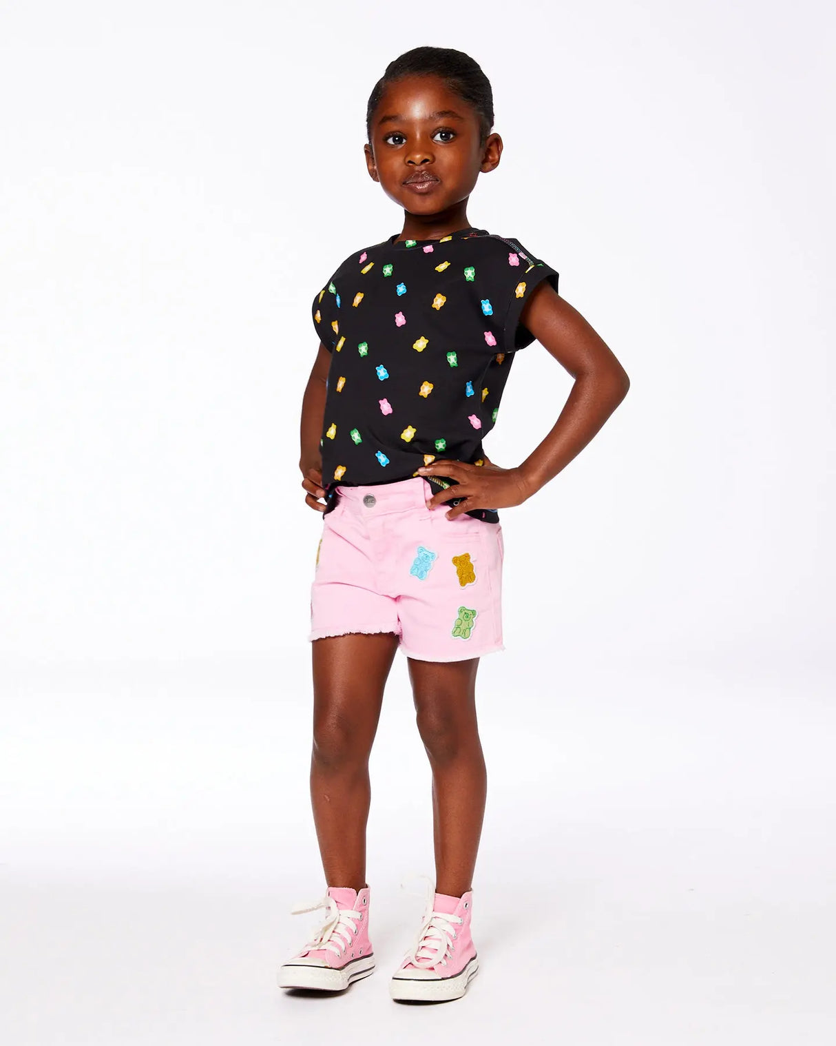 Jean Short With Embroidery Pink And Multicolored Gummies | Deux par Deux | Jenni Kidz