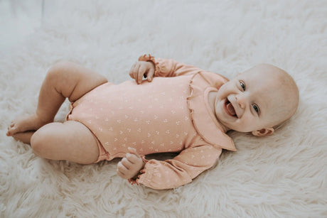 Organic Ruffle Bodysuit in Rosewater Dots | Lovedbaby - Jenni Kidz