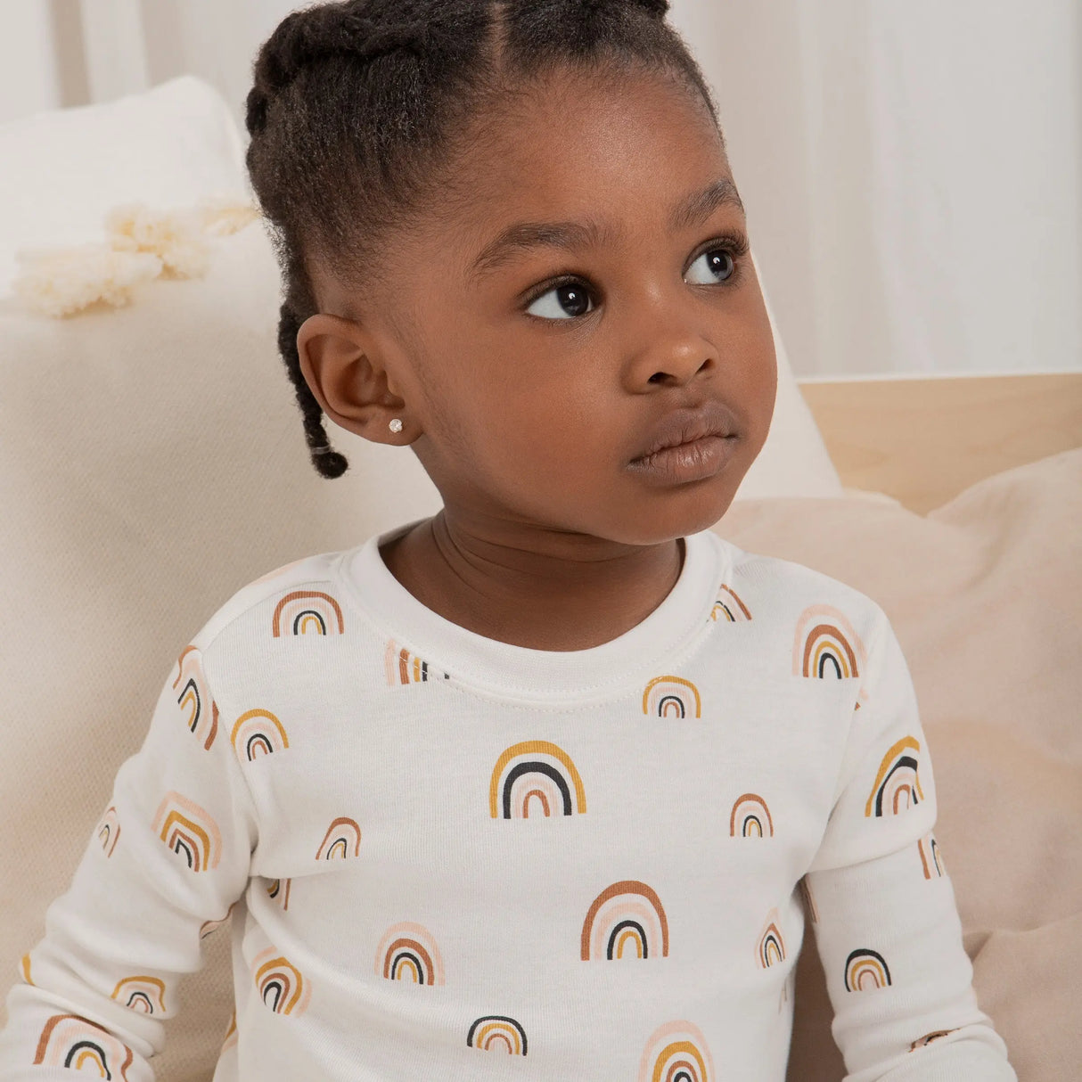 Rainbows Print on Off-White Pyjama Set | Petit Lem - Jenni Kidz