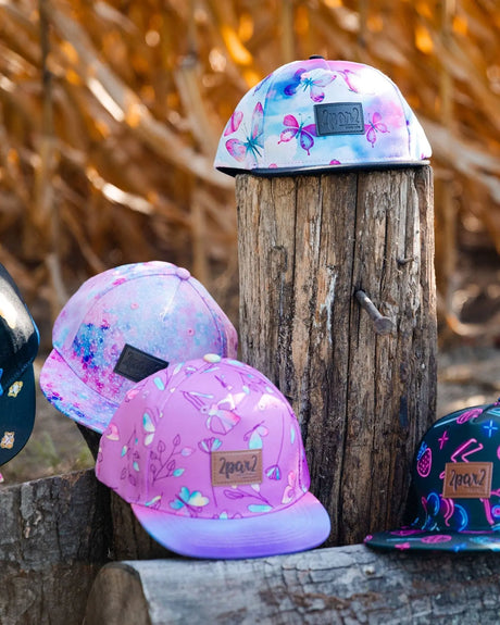 Printed Cap Butterflies On Multicolored And Black Background | Deux par Deux | Jenni Kidz