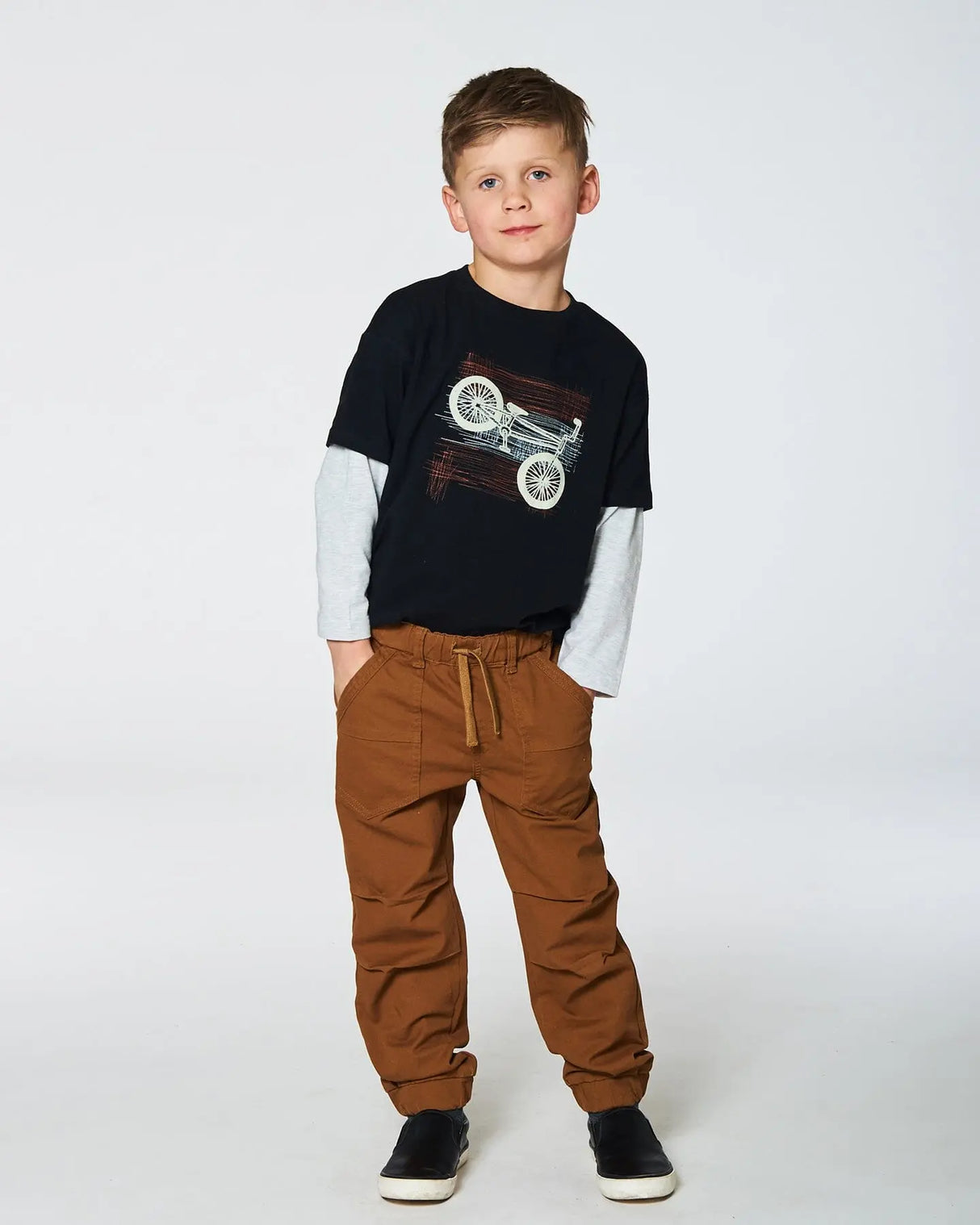 Stretch Twill Pleated Knee Jogger Pants Caramel Brown | Deux par Deux | Jenni Kidz